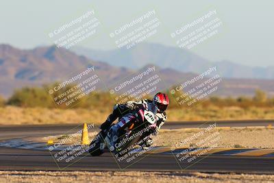 media/Nov-17-2024-CVMA (Sun) [[1fec520723]]/Race 18-Supersport Middleweight/